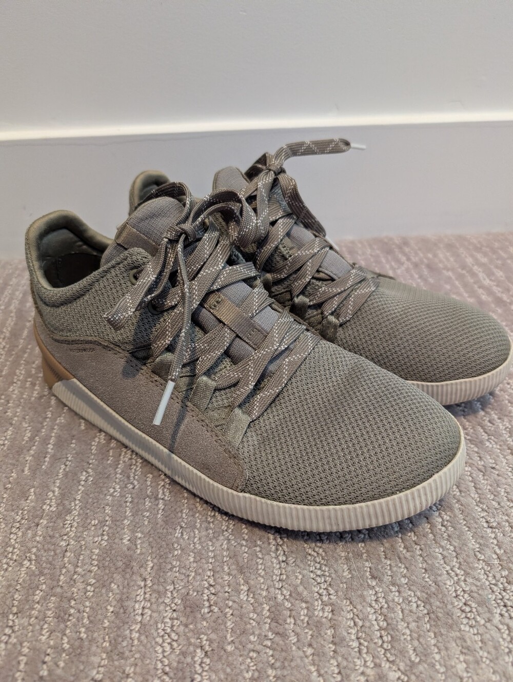 Sorel Out N About Plus Olive Sneakers